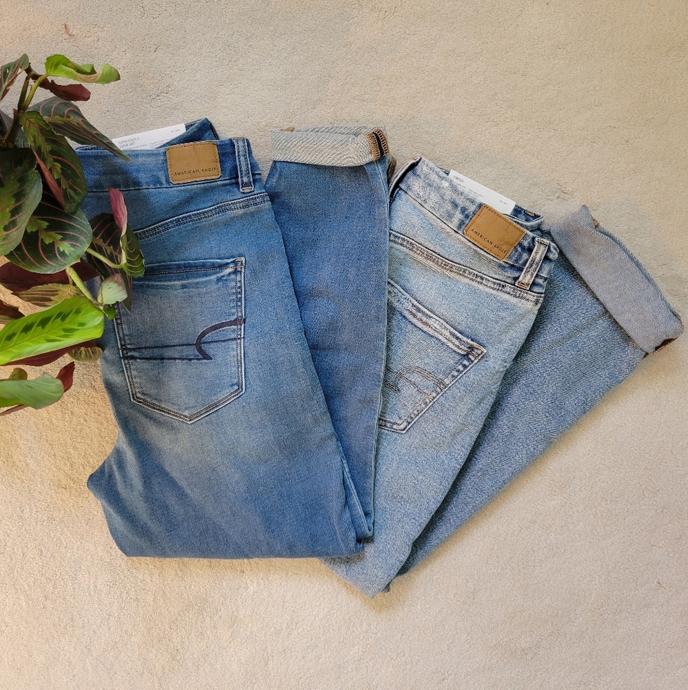 ❌ SOLD ❌ 2 NWT: AE Curvy Jeans | Size 6 Short